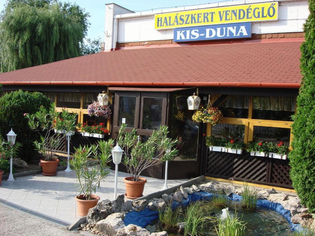 Kis-Duna Motel & Camping Mosonmagyaróvár Eksteriør bilde